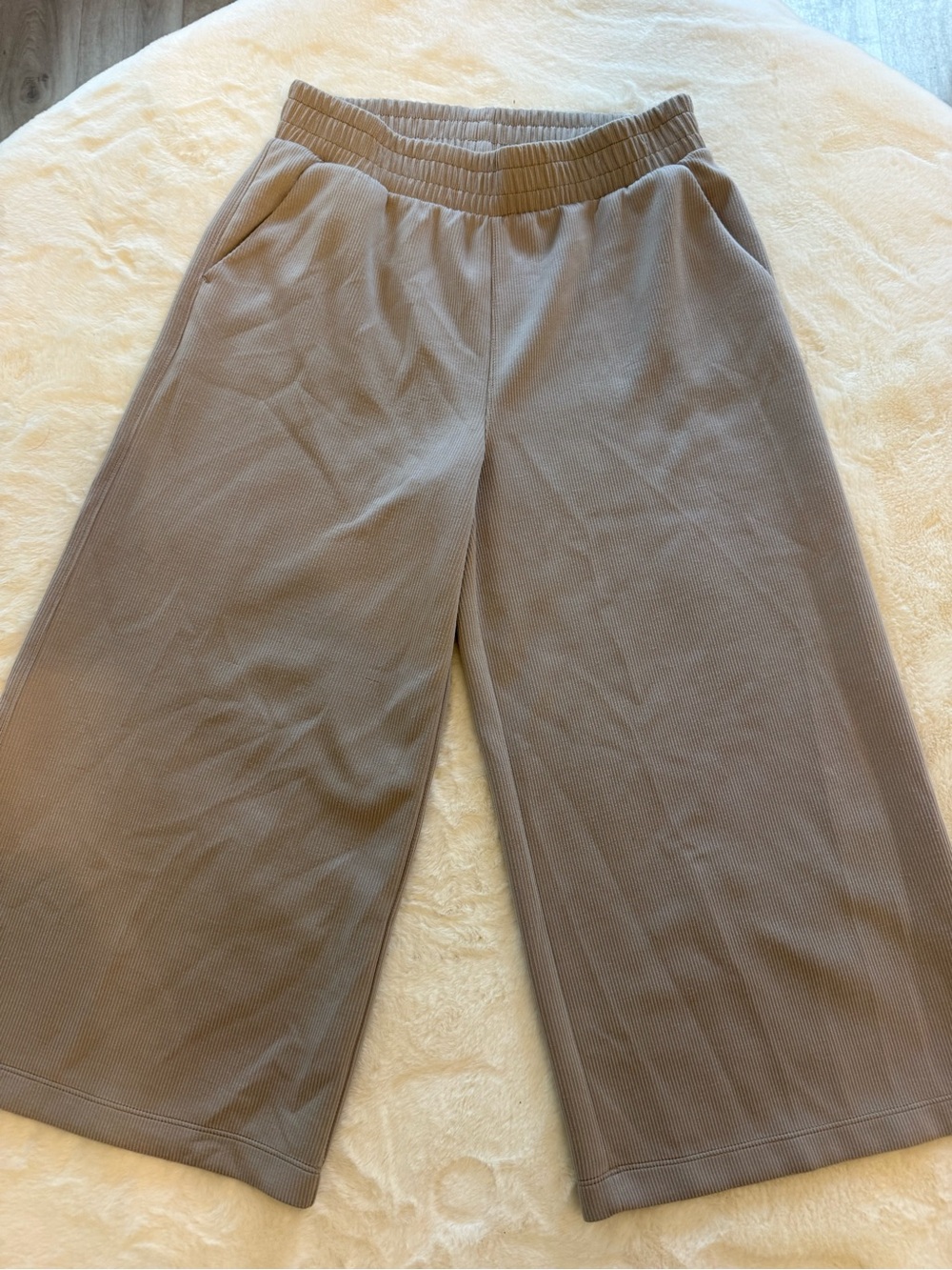 Danskin Taupe Wide-Leg Pull-On Joggers